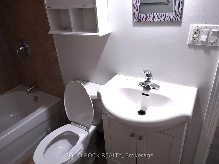 1254 E Dorchester Ave #1A — Photo 8