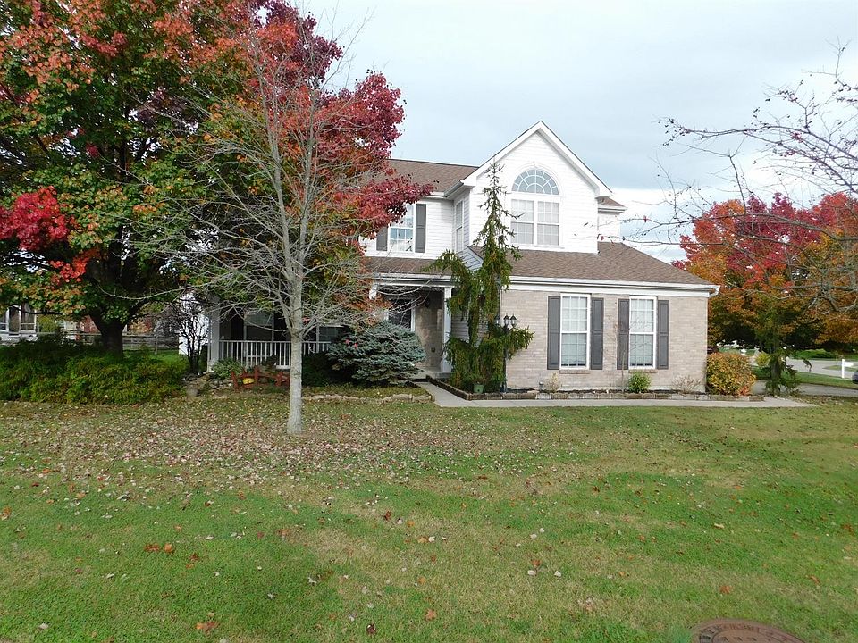 1st image of 420 Cherry Hill Ln