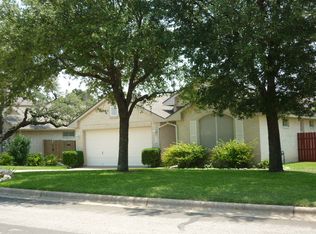 1002 Woodview Dr, Leander, TX 78641