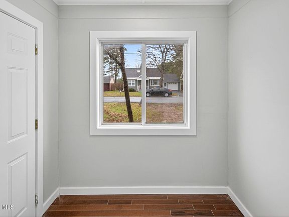 2nd image of 5 Nielson Road
