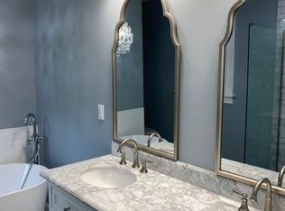 2429 Madison Rd #1, Cincinnati, OH 45208