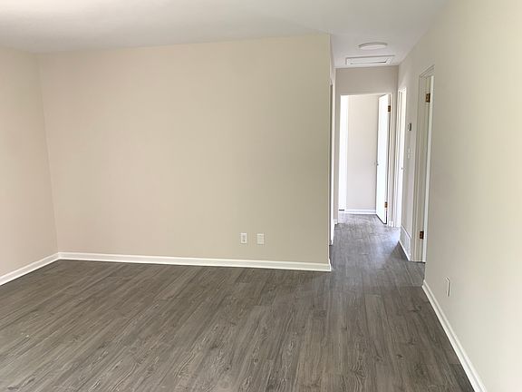 5th image of 119 Ridge Ln