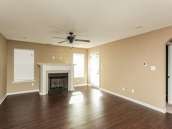 2nd image of 7281 Green Ash Dr