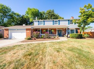 3735 Willow Creek Dr, Dayton, OH 45415