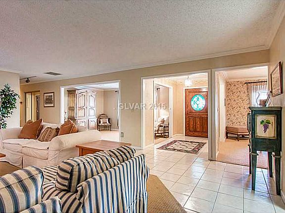 3rd image of 3371 W Mardon Ave