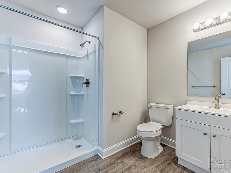 Enclave at Millwood — Photo 15