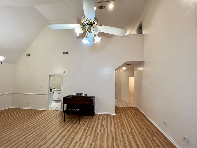 13310 Misty Mill Dr — Photo 15
