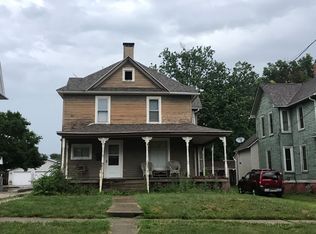 259 W Chestnut St, Canton, IL 61520