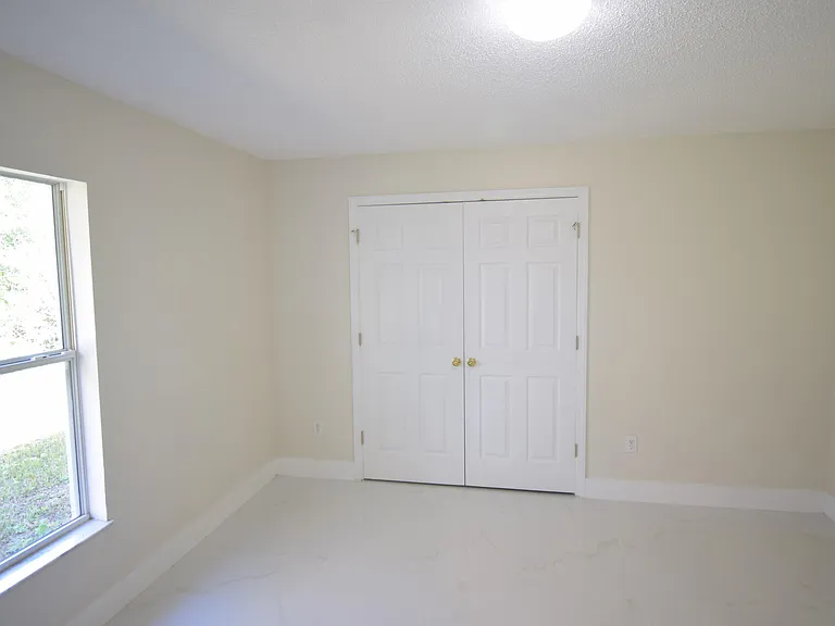 2198 SW Cameo Blvd — Photo 8
