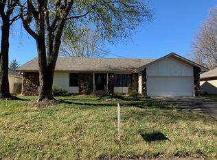5317 S Holland Ave, Springfield, MO 65810