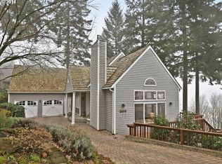 300 SW Moonridge Pl, Portland, OR 97225