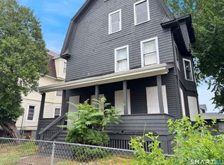4446 Webster St, Hartford, CT 06114