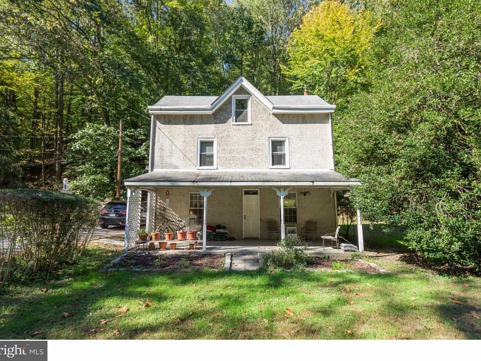 1st image of 18 Shawmont Ave