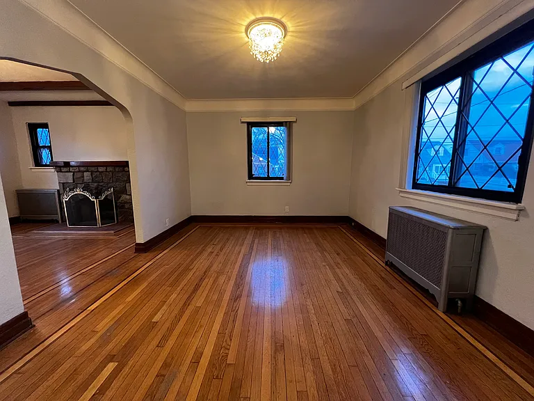 18 Fir St #1 — Photo 5