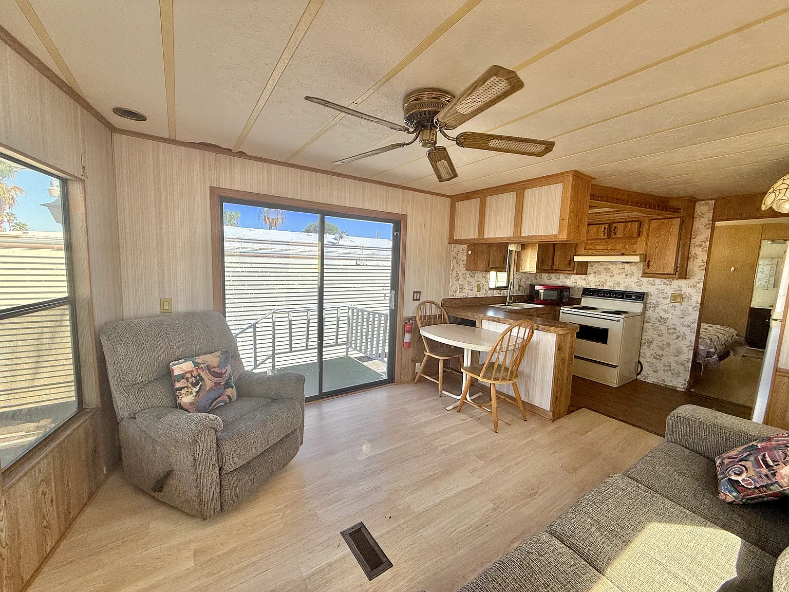 1 bed, $995 — Photo 4
