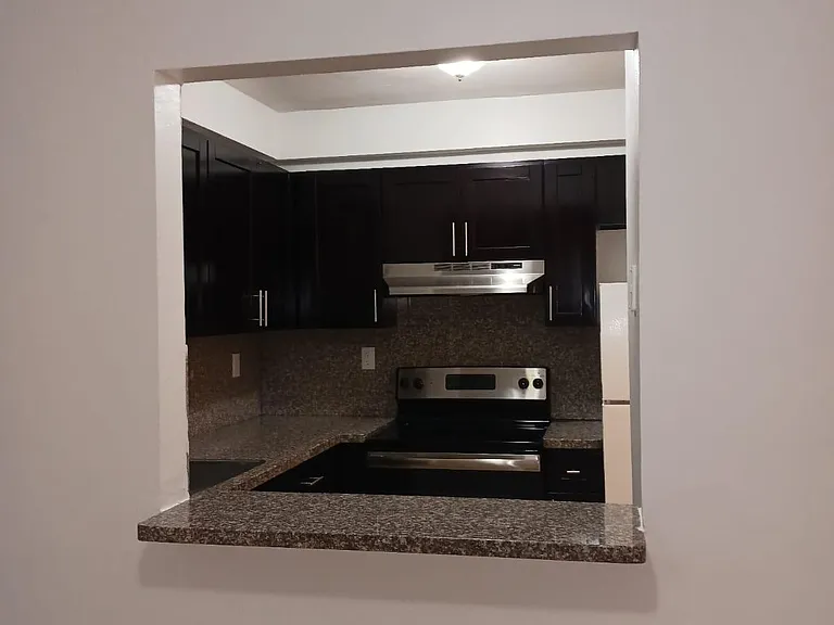 1015 NW 45th Ave #103 — Photo 18