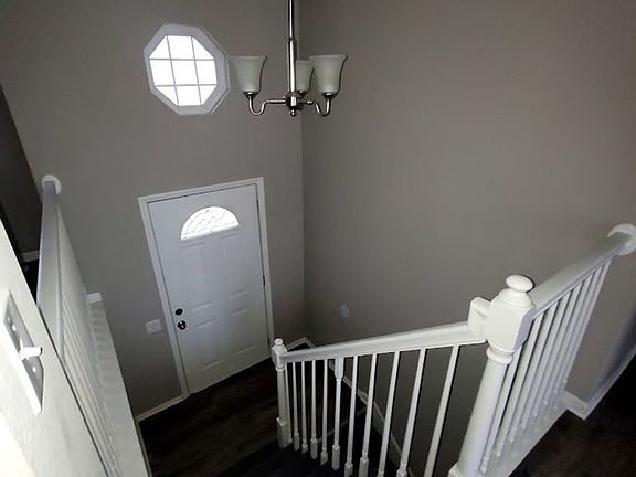 2nd image of 11232 N Central St