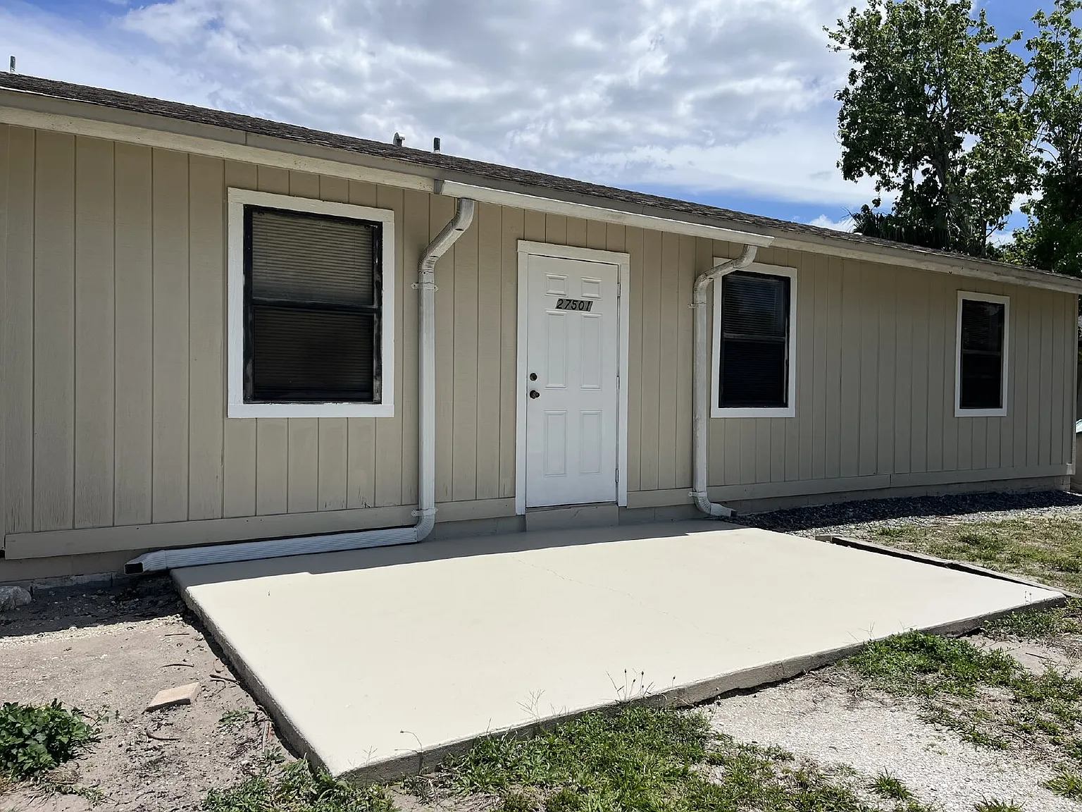 2 bed, 1.0 bath, 1120 sqft, $1,795 — Photo 1