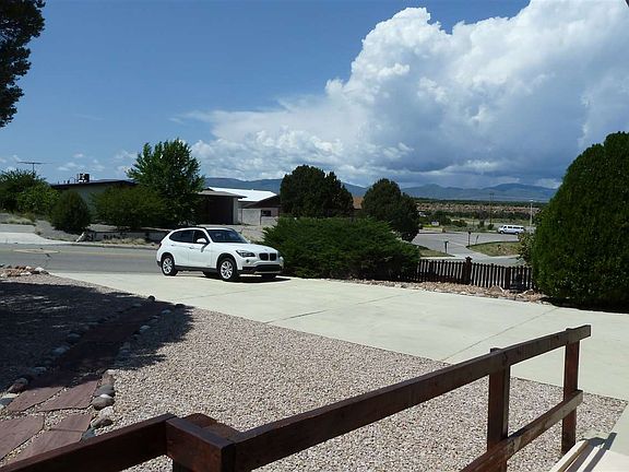 5th image of 20 Grand Canyon Dr