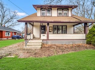 604 Walton St, Ravenna, OH 44266