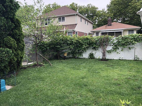 5th image of 203 Jacques Ave