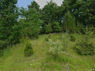 1465 McMillan Rd, Owosso, MI 48867