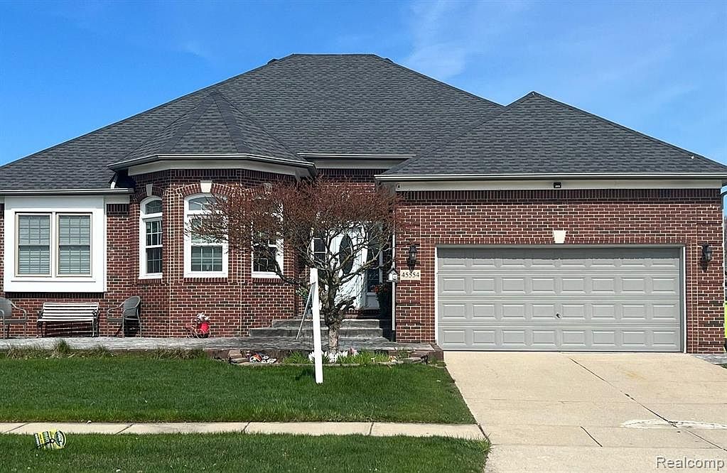 45554 Yorkshire Dr, MI 48044 Zillow