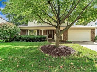 1826 Vassar Dr, Lansing, MI 48912
