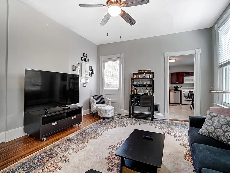 2546 Ingleside Ave #2 — Photo 9