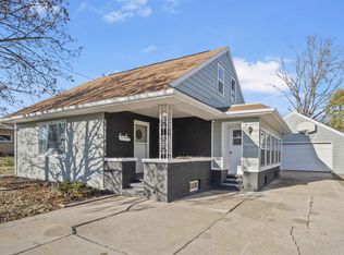 616 W 9th St, Kaukauna, WI 54130