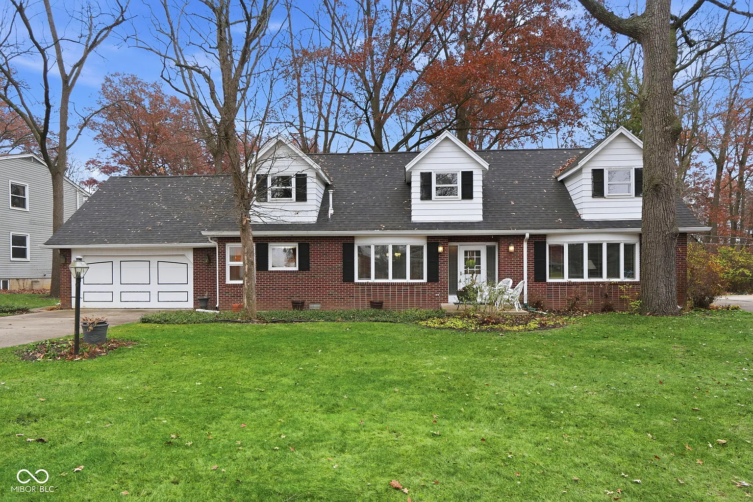 2700 N Timber Ln photo 1