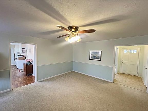 4th image of 211 Clark Rd