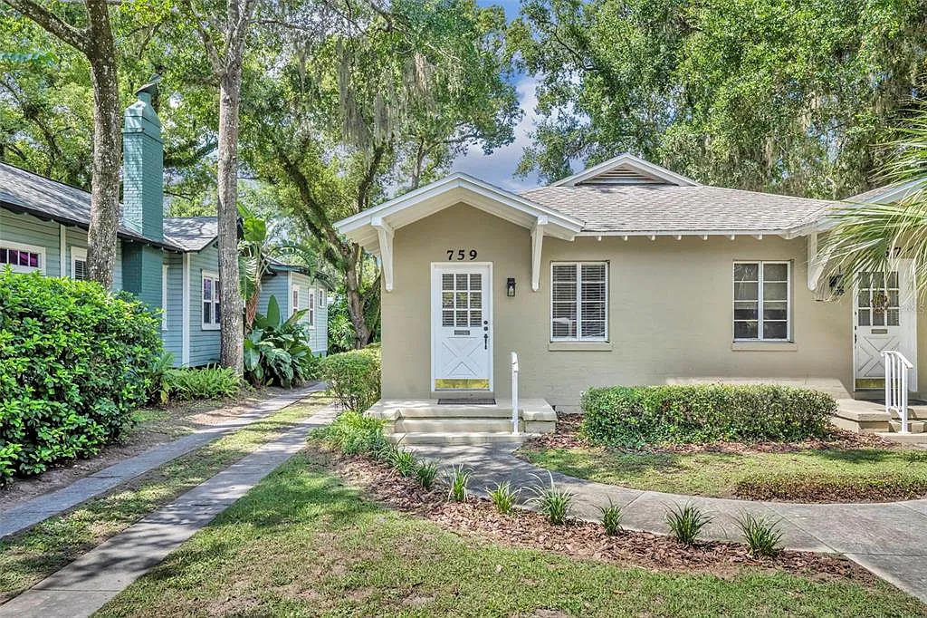 1 bed, 1.0 bath, 705 sqft, $1,800 — Photo 1