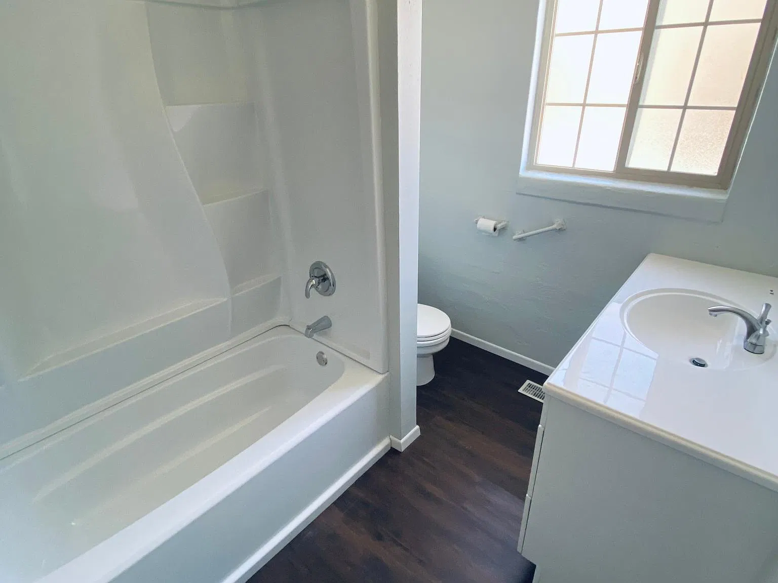 511 W Apache St — Photo 4