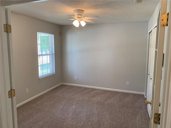 3rd image of 12591 Buck Run Dr