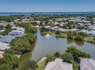 8014 Killarney Ln, Rowlett, TX 75089