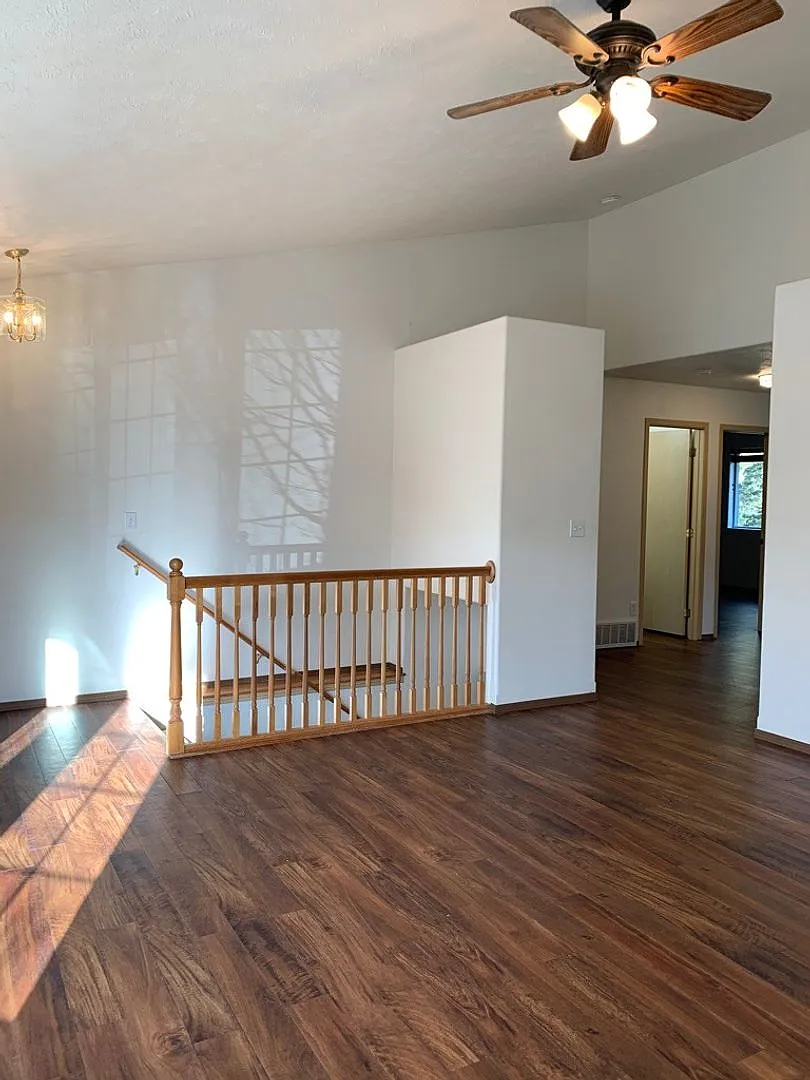 Waikiki Duplex — Photo 3