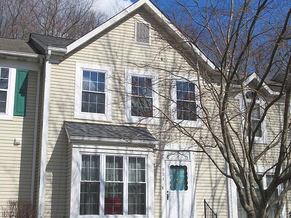 2nd image of 931 Cheswold Ct Unit E4