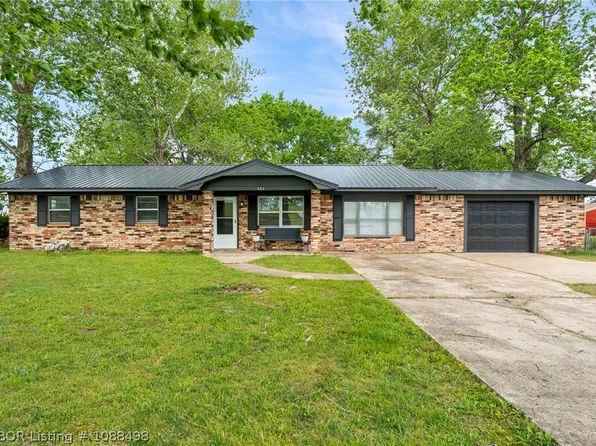 502 Rock Jail Rd, Bokoshe, OK 74930