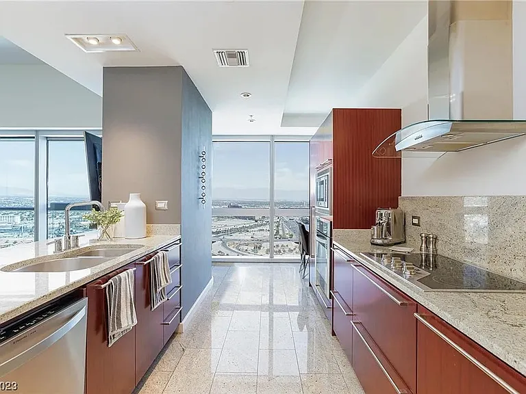 4471 Dean Martin Dr #3508 — Photo 5