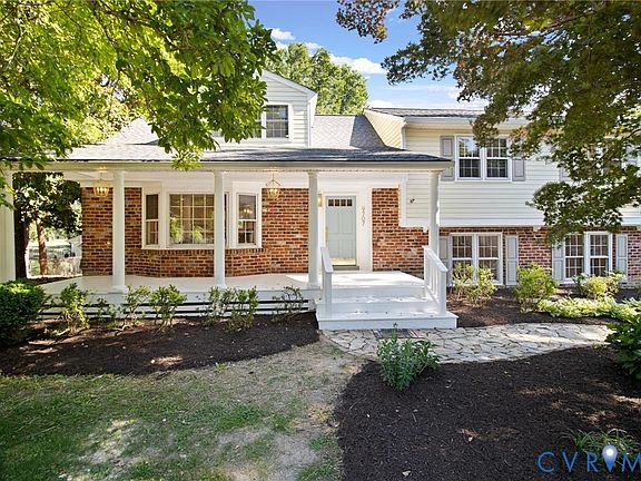 2nd image of 9707 Goodward Ct