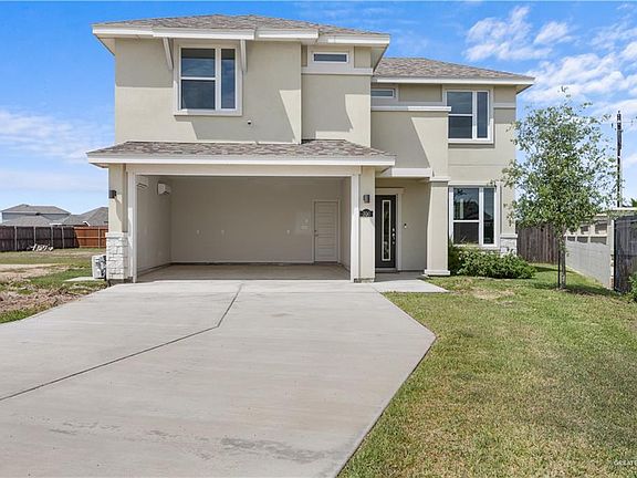 3rd image of 700 S Tecate Dr