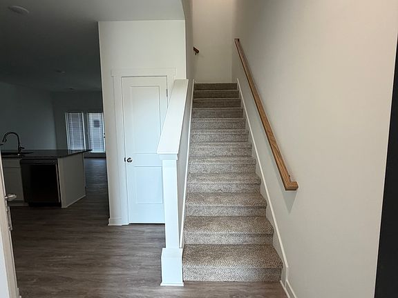 3rd image of 1023 Trichur Rd