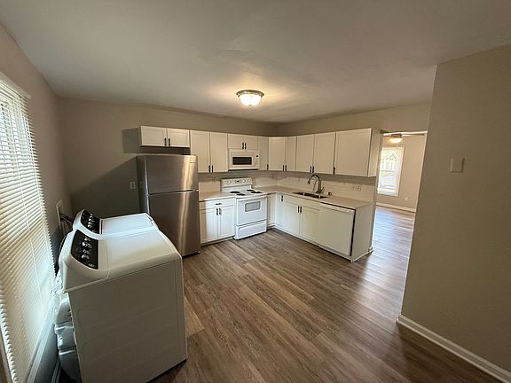 4th image of 310 W Catawba Ave #Ca-04