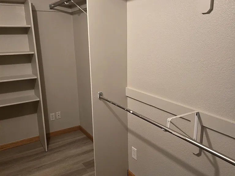 1632 Foxhall Ct — Photo 25