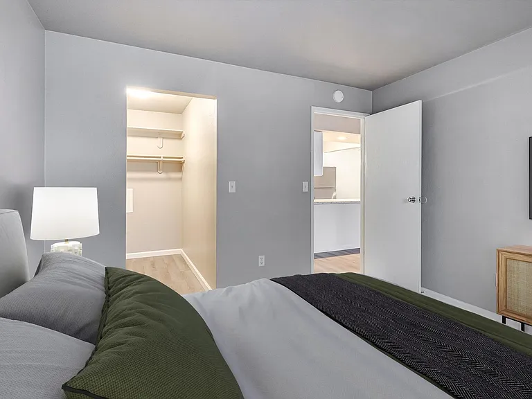 Stonecreek Apartments — Photo 24