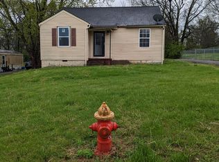 743 Belfast St, Lewisburg, TN 37091