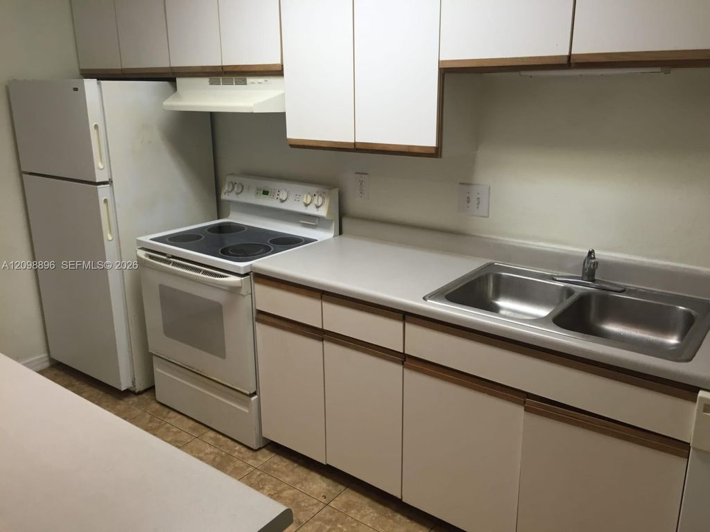 4055 W McNab Rd APT H112, photo 8