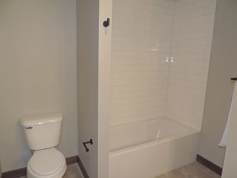 1306 Fozzie Ln #C — Photo 6