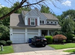 10 Rider Ter, Princeton, NJ 08540